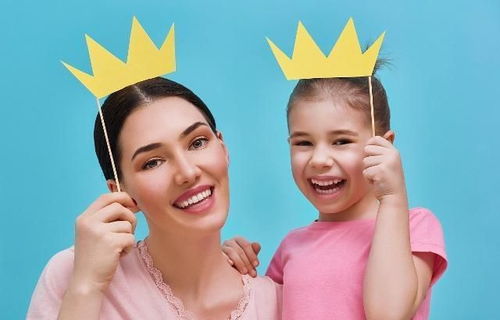 mom跟mum的区别(mom和mum的区别是什么) mom跟mum的区别(mom和mum的区别是什么)